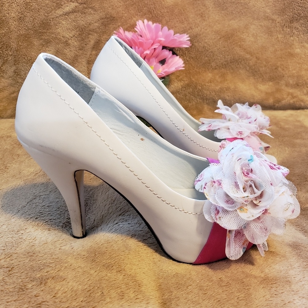 DOLCE by mojo moxy women's heels
